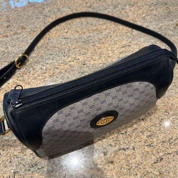 Gucci Vintage crossbody - Picture 9 of 15